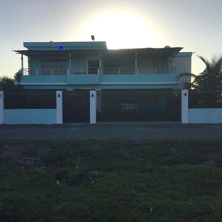 Villa Nilsa Бани Екстериор снимка